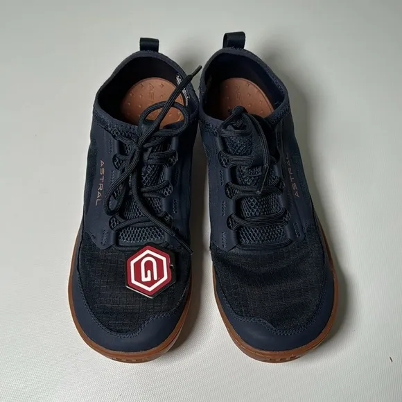 Astral Loyak AC Water Shoes - sz 8