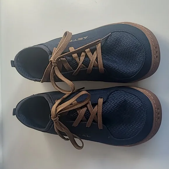 Astral Men's Loyak Minimalist Shoe Navy Brown Size 8 EU 41 1/3