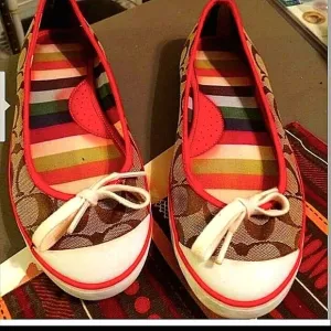 Authentic COACH LANDON FLAT SHOES SIZE 8.5