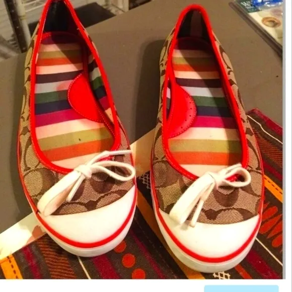 Authentic COACH LANDON FLAT SHOES SIZE 8.5