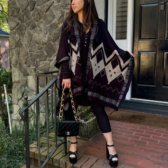 Aztec Black Oversized Fur Trim Poncho