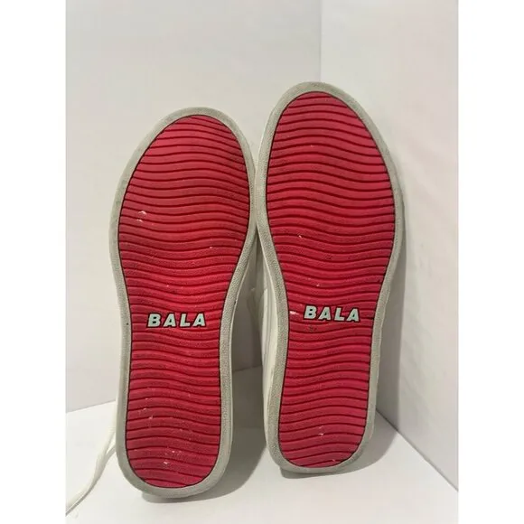 Bala Twelves FLOW all white Healthcare Athletic Shoes Men 8.5 Women 9.5