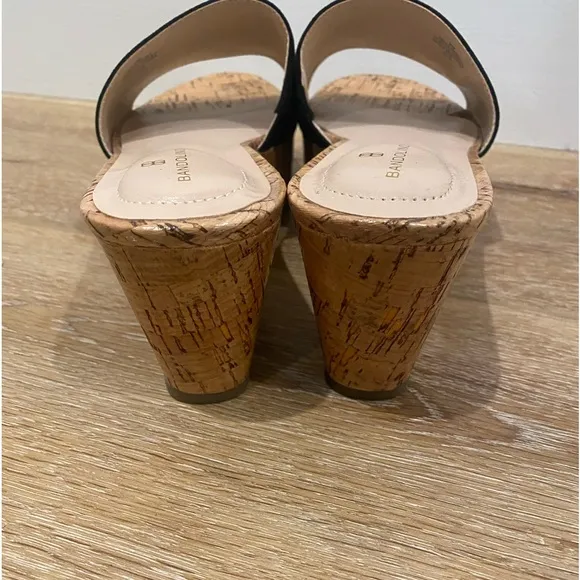 BANDOLINO cork wedges! 🖤EUC🖤worn 1x- too high for my mom- see pic 4 details!!