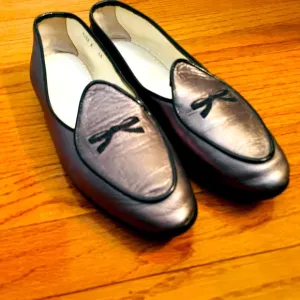 Belgian Shoes Silver Metallic Loafer Size 6.5 A