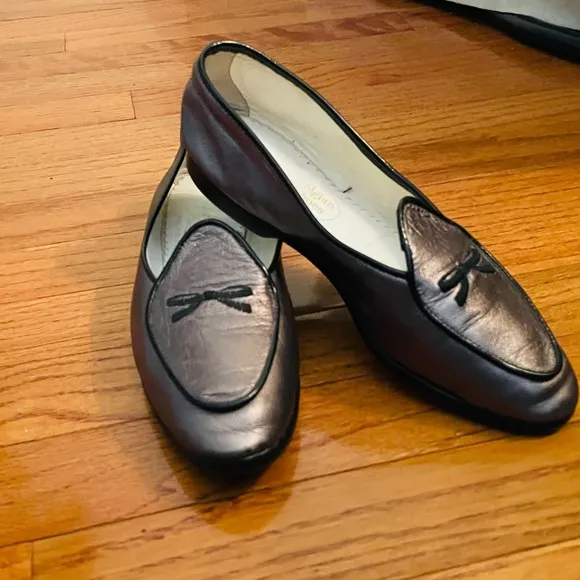 Belgian Shoes Silver Metallic Loafer Size 6.5 A