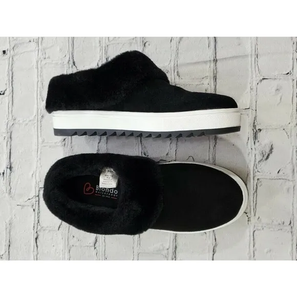 Blondo Waterproof Slip On Shoes Fur Lined Black WOMENS SIZE 6.5 M