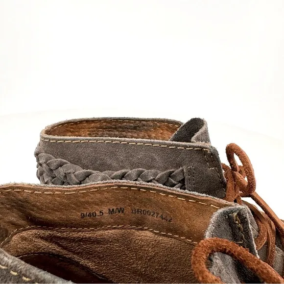 BORN | Temple II Leather Laced Ankle Boot in Distressed Gray | Sz 9