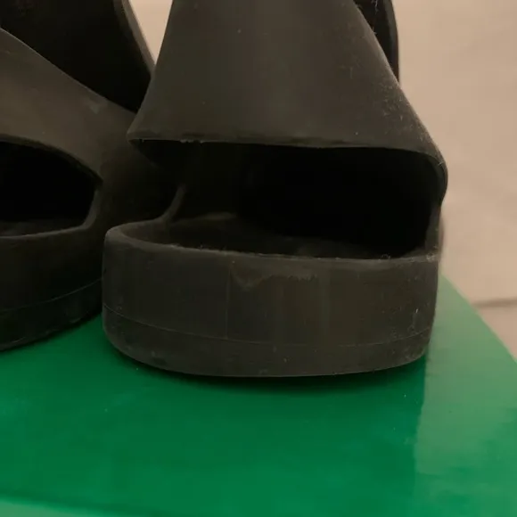 Bottega Veneta Puddle sling back slides