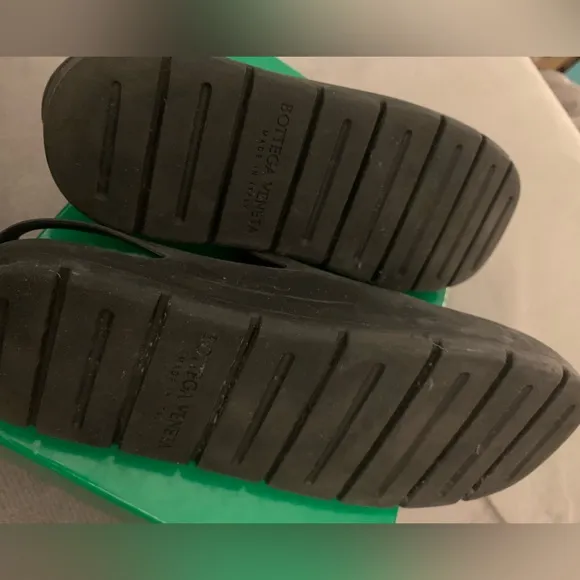 Bottega Veneta Puddle sling back slides