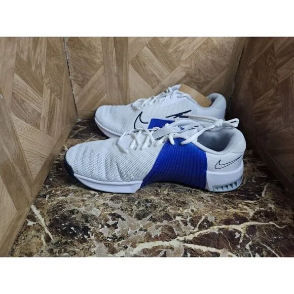 Brand New Nike Men's Metcon 9 Training Shoes White Size 13.   008