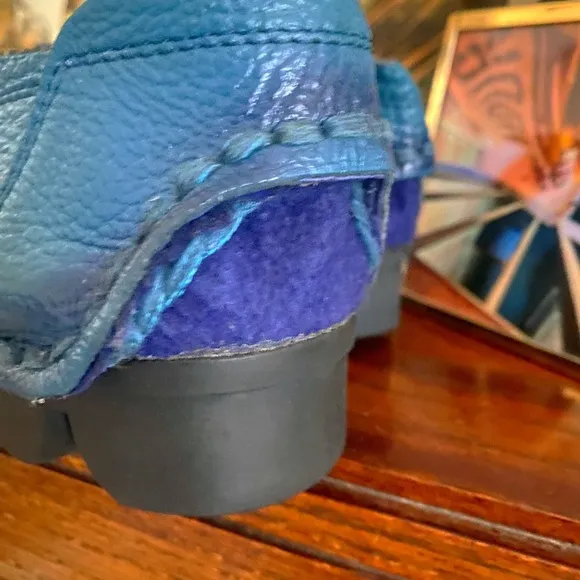Brand New Socofy Leather Flower Shoes (Retail $120)