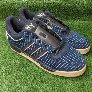 BRAND NEW ADIDAS RIVALRY‎ LOW 86 Mens Size 12.5 UNRELEASED NY YANKEES RARE
