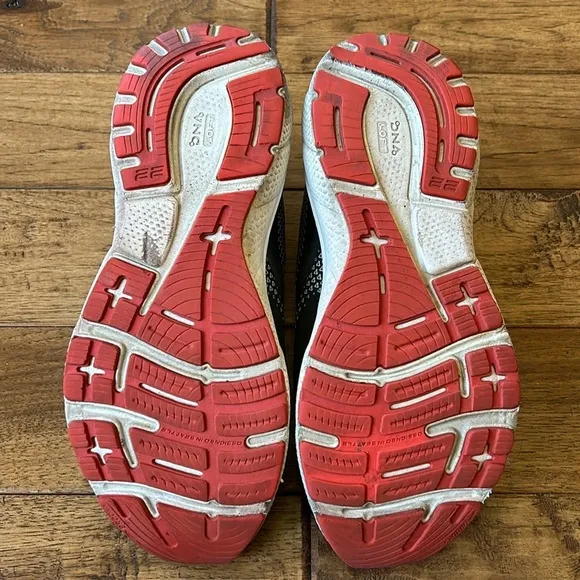 Brooks Adrenaline GTS 22 Road Running Shoes Cushioned Support Men's Size 8 Wide