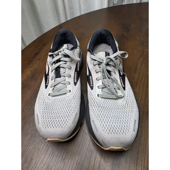 Brooks Adrenaline GTS 22 Womens Running Shoes (B Standard) 120531B035 Size 9.5