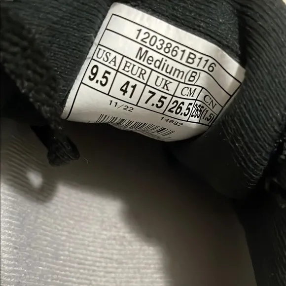 Brooks Black and Gray Athletic Shoes with Speckled Midsole
