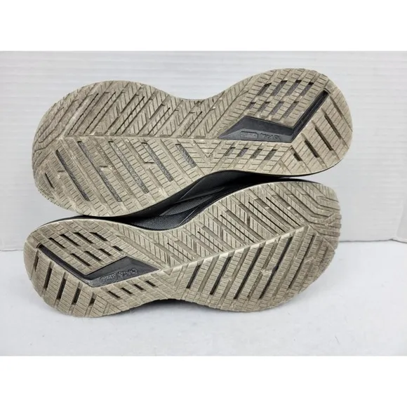 Brooks Levitate Stealthfit 5 Women's Size 8.5 Running Shoes White Energize