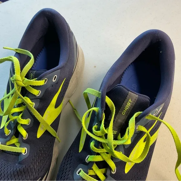 Brooks Men's Navy and Neon Green Athletic Shoes