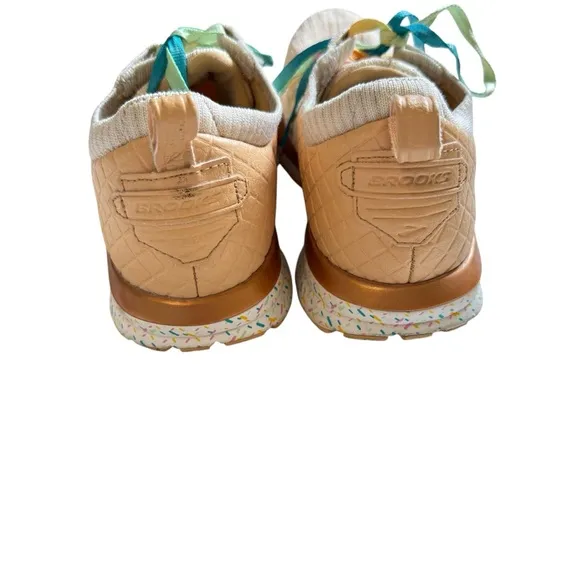 Brooks Ricochet LE Desert Edition Beige Brown Women Running Shoes 1202921B177