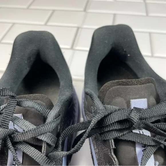 Brooks Womens Launch GTS 9 1203741B060 Black Running Shoes Sneakers Size 10.5