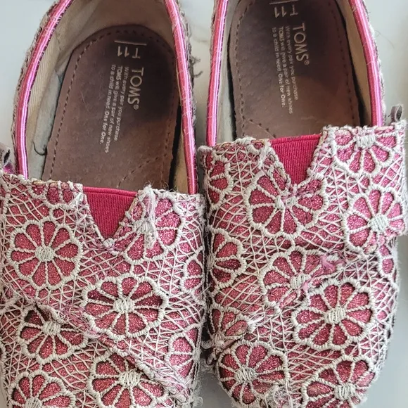 Bundle Of Girl's Summer Shoes, Including Mini Melissa's, Size 11