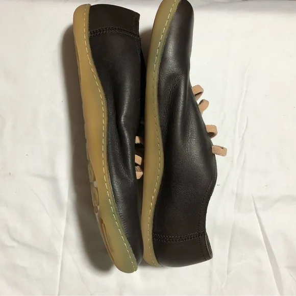 Camper womens 39 (us 8.5) peu brown leather casual slip on lace up shoes comfort