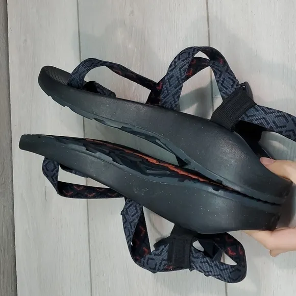 Chaco Mens Classic Z/2 Outdoor Hiking Stepped Navy  Sandals shoes sz 10