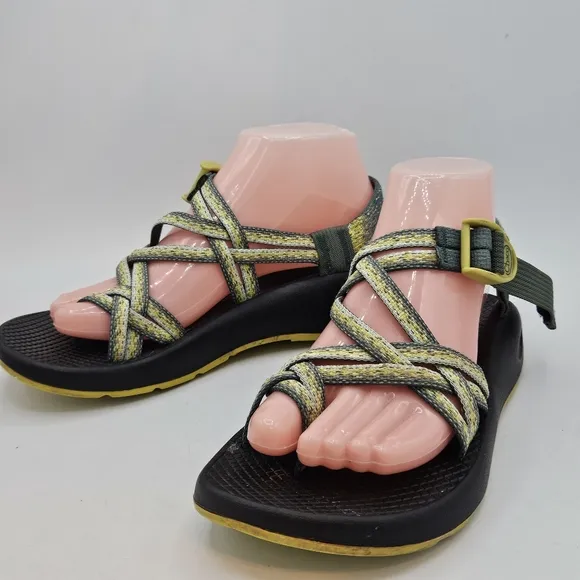 Chaco zcloud hiking outdoor sandals size 8