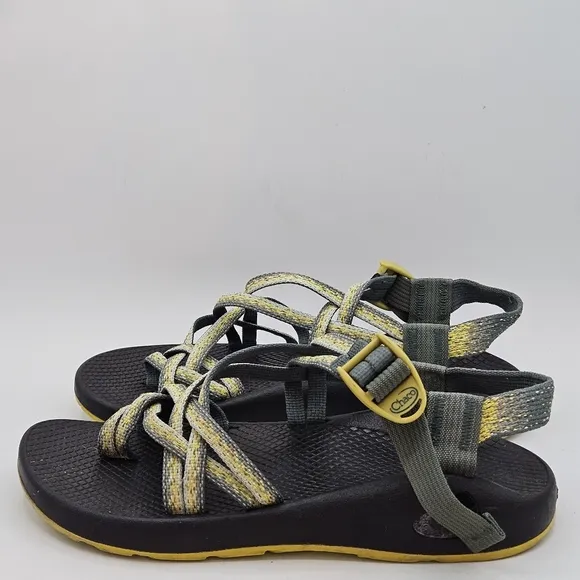 Chaco zcloud hiking outdoor sandals size 8