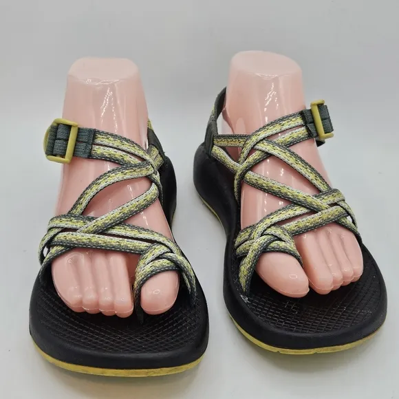 Chaco zcloud hiking outdoor sandals size 8