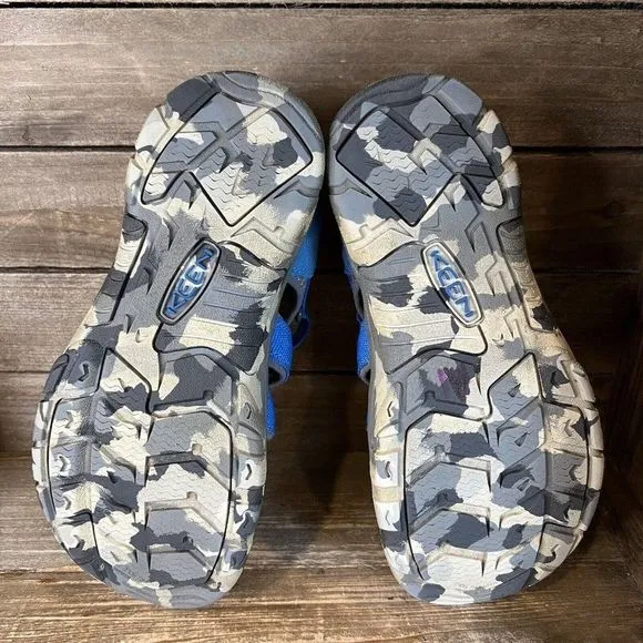 Childrens‎ Big Kids Keen Newport H2 Waterproof Blue Camo Shoes Sandals Size 7 Y