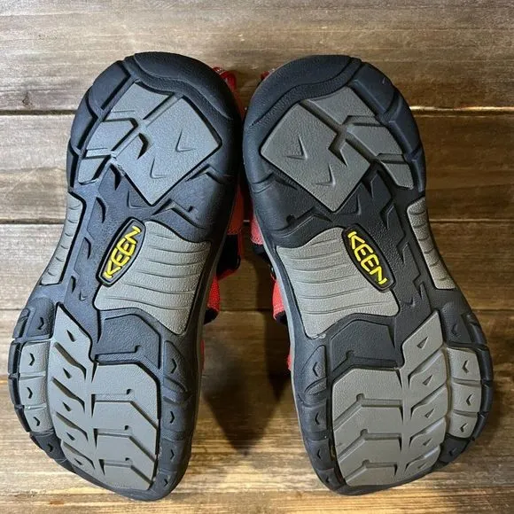 Childrens Big Kids Keen Newport H2 Waterproof Red Shoes Sandals Size 6 Y GUC‎