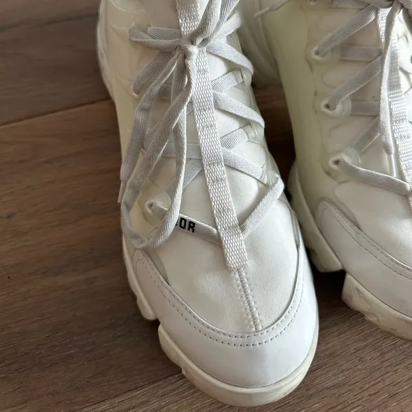 Christian Dior D-CONNECT SNEAKER White Sneakers Size 40
