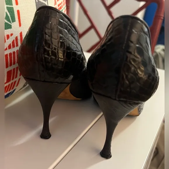 Classic Alligator or Crocodile Pumps Size 8B by Cole Haan Collection