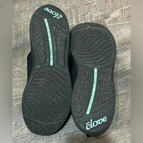 Clove Black Shoes