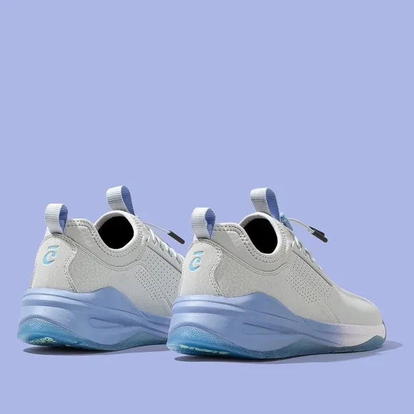 clove Women's Classic Sneaker in Grey Matter