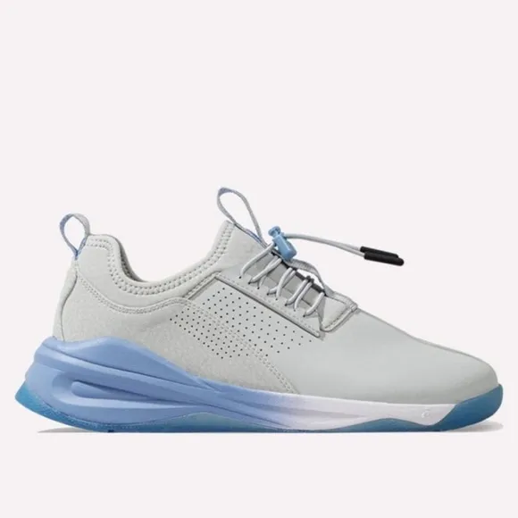 clove Women's Classic Sneaker in Grey Matter