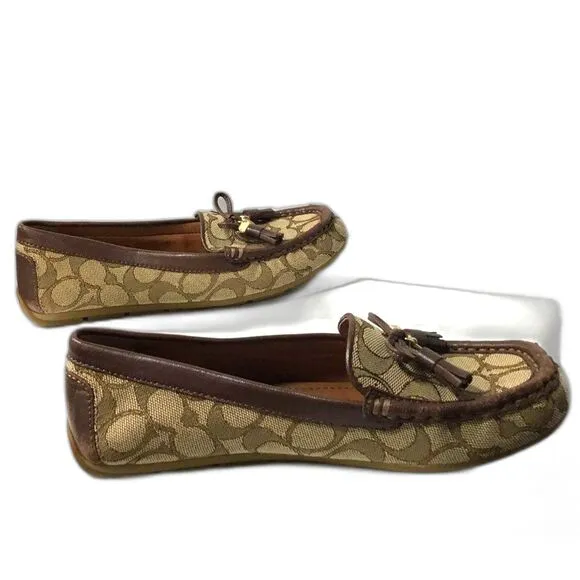 Coach Women's Signature Greenwich Loafers in Khaki/Saddle