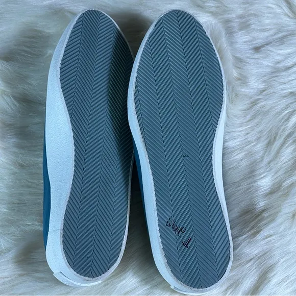 Coclico Blue and White Mules with Minimalist Design