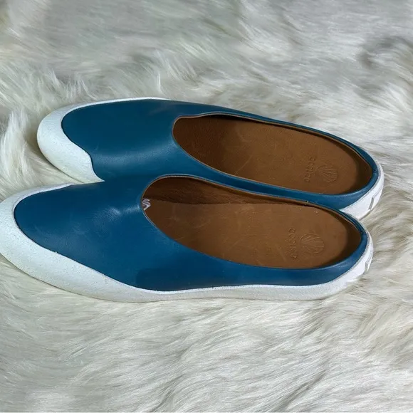 Coclico Blue and White Mules with Minimalist Design