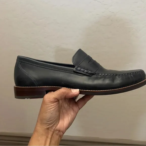 Colehaan size 9.5 Pinch blue leather shoes