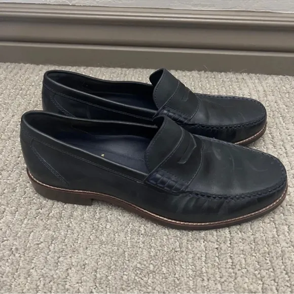 Colehaan size 9.5 Pinch blue leather shoes