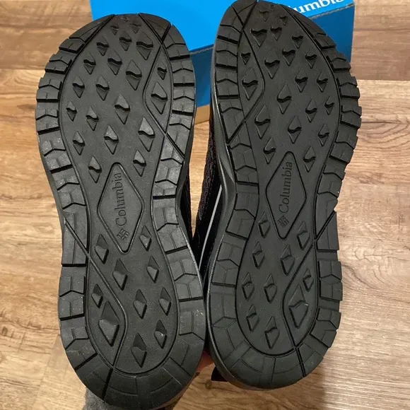 Columbia Plateau Waterproof Tennis Shoes 8