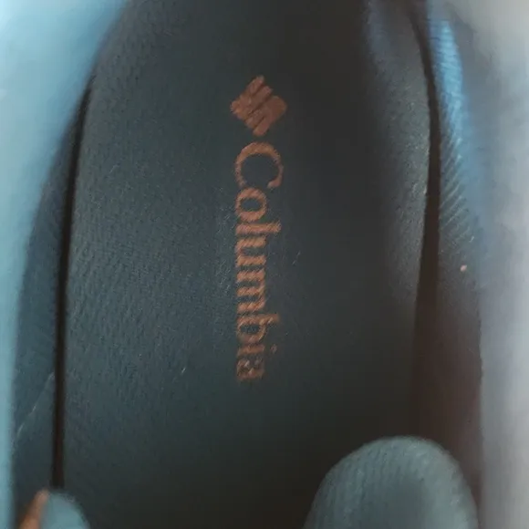 Columbia Tan and Blue Hiking Shoes
