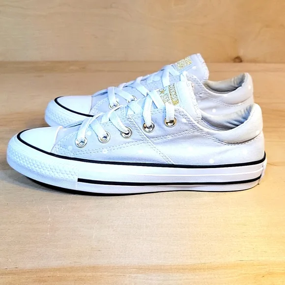 Converse All Star White and Gold Sneakers Canvas Low-Top Sneakers