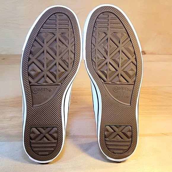 Converse All Star White and Gold Sneakers Canvas Low-Top Sneakers