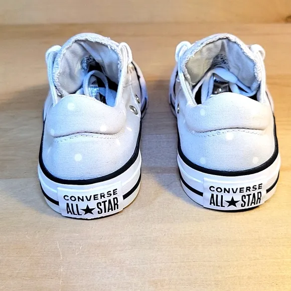 Converse All Star White and Gold Sneakers Canvas Low-Top Sneakers