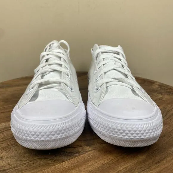 Converse Chuck Taylor All Star Womens Triple White Size 8.5 Low Top Shoes