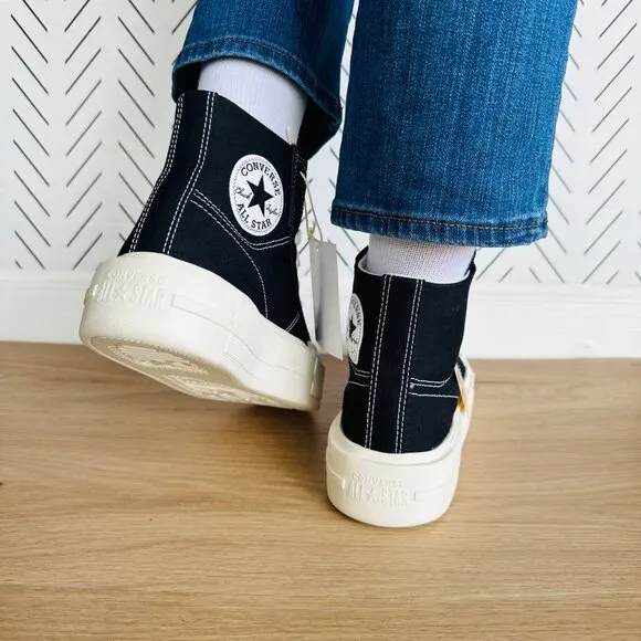 🤩Converse Women Shoes Chuck Taylor All Star Hi Size 8.5 Sneakers Black A04689C