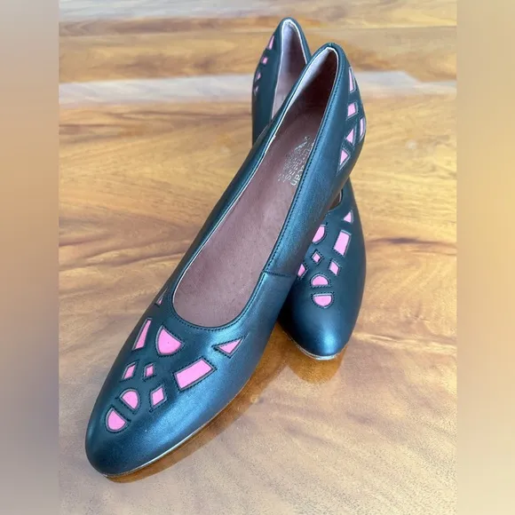COPY - New ‼️American Duchess 1920s reproduction shoes ‼️Gold Heel Height 2.5 …