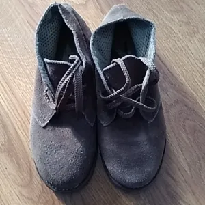 Creweuts leather comfortable color tan